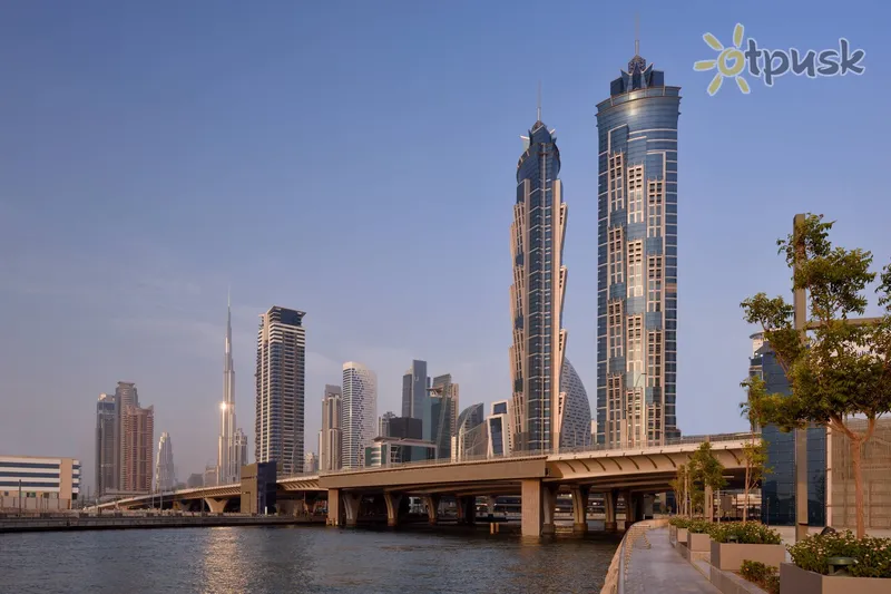 Фото отеля JW Marriott Marquis Dubai 5* Дубай ОАЭ экстерьер и бассейны