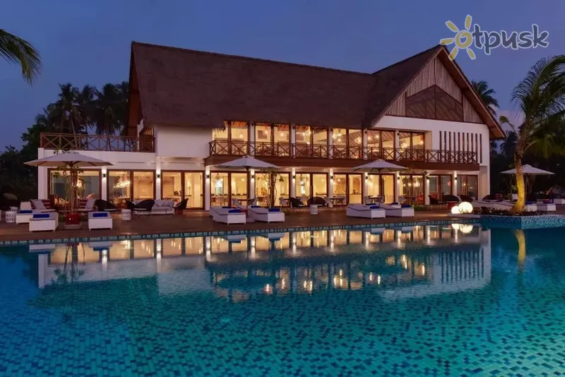 Фото отеля Mercure Maldives Kooddoo Resort 4* Гаафу Алифу Атолл Мальдивы экстерьер и бассейны