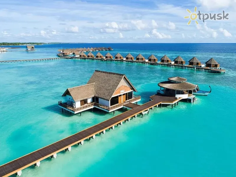 Фото отеля Mercure Maldives Kooddoo Resort 4* Gaafu Alifu atols Maldīvija ārpuse un baseini