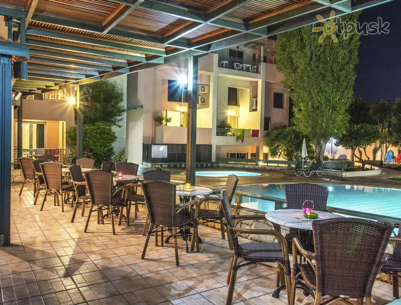 Фото отеля Lotus Hotel Apartments 4* Kreta – Chanija Graikija barai ir restoranai