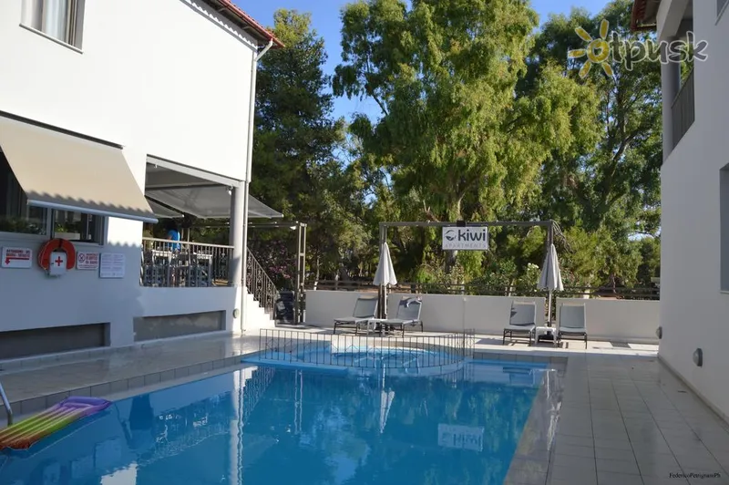 Фото отеля Kiwi Apartments 3* о. Крит – Ханья Греція екстер'єр та басейни