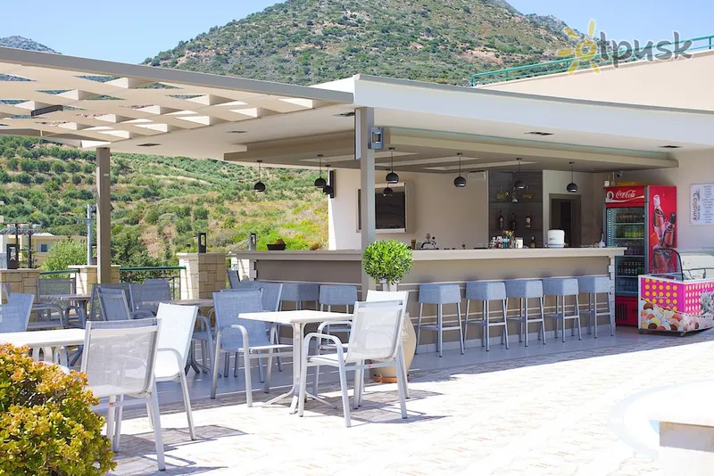 Фото отеля Amalia Apartments 3* Kreta – Retimnas Graikija barai ir restoranai