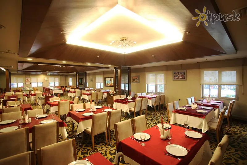 Фото отеля Kervansaray City Hotel 3* Bursa Turkija barai ir restoranai