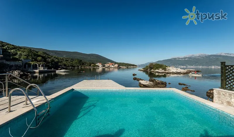 Фото отеля Kakrc 3* Tivatas Juodkalnija išorė ir baseinai