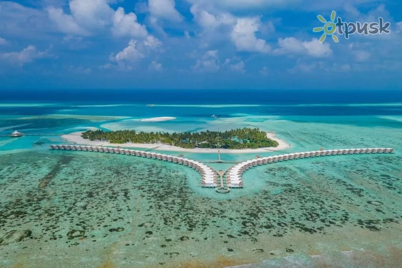 Фото отеля Cinnamon Hakuraa Huraa Maldives 4* Мулаку (Миму) Атолл Мальдивы экстерьер и бассейны