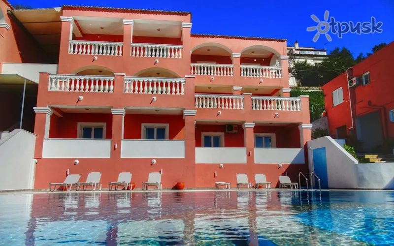Фото отеля Paradiso Aparthotel 3* par. Korfu Grieķija ārpuse un baseini