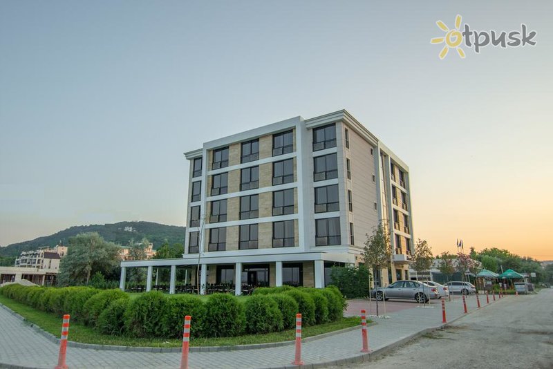 Фото отеля Magnific 3* Кранево Болгария экстерьер и бассейны