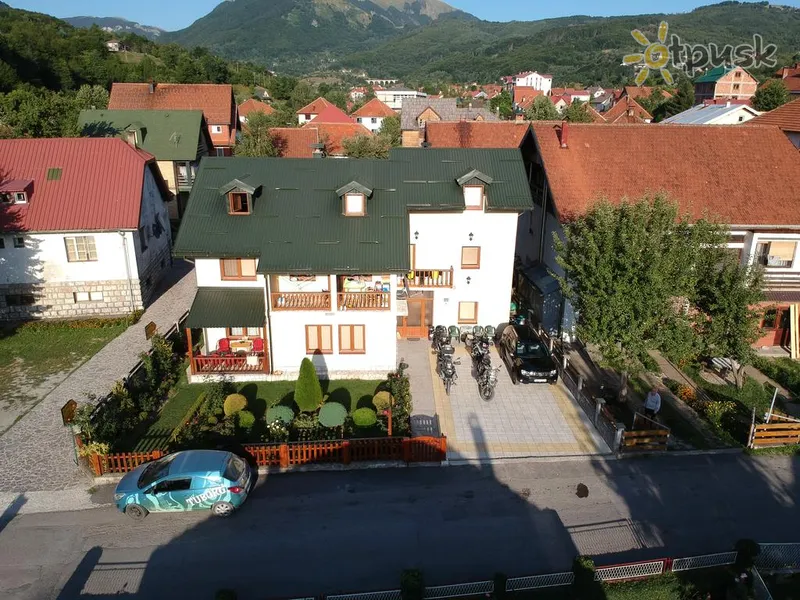Фото отеля Sandra 3* Колашин Черногория экстерьер и бассейны