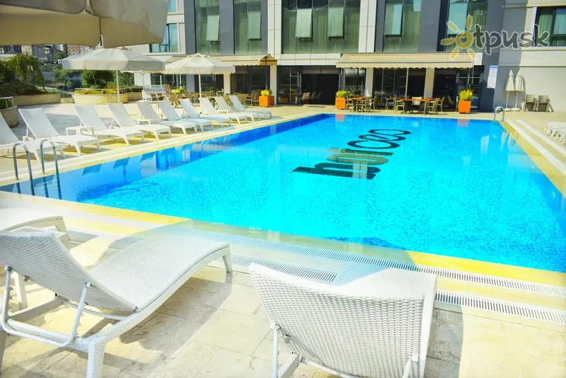 Фото отеля Bof Hotels Ceo Suites Atasehir 5* Stambula Turcija ārpuse un baseini