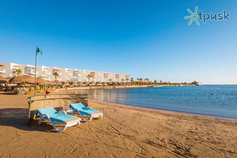 Фото отеля Sunrise Grand Select Crystal Bay 5* Hurgada Ēģipte pludmale