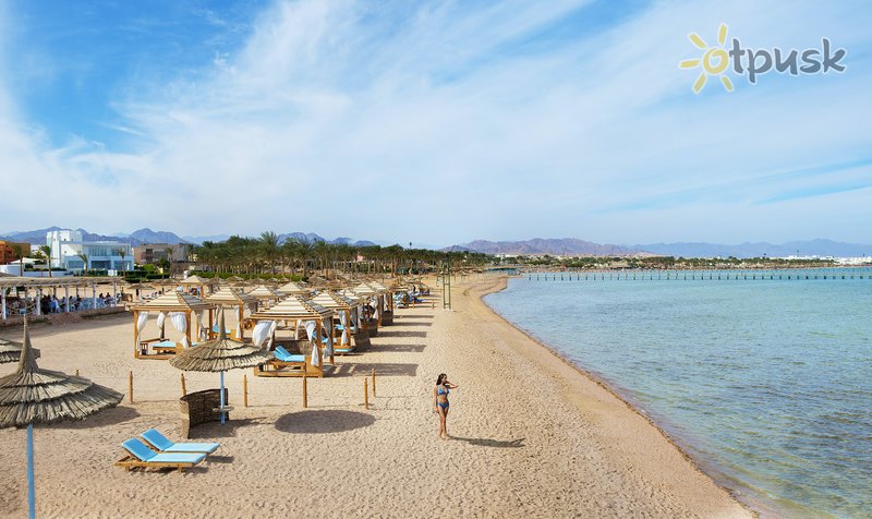 Фото отеля Amwaj Oyoun Resort & Spa 5* Шарм эль Шейх Египет пляж