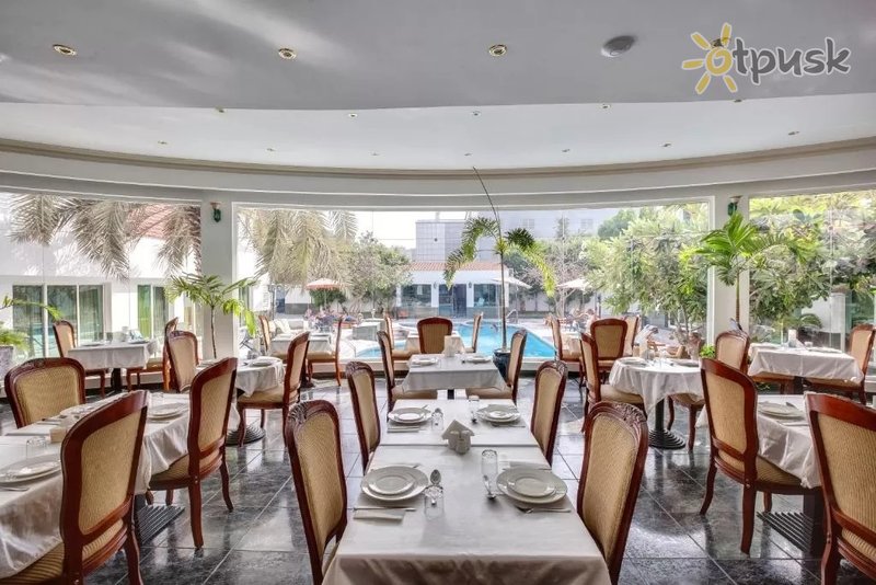 Фото отеля Al Khalidiah Resort 3* Шарджа ОАЭ бары и рестораны