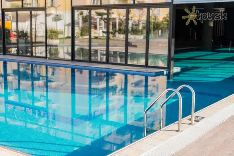 Фото отеля Rafaelo Executive Hotel 5* Шкодер Албанія екстер'єр та басейни