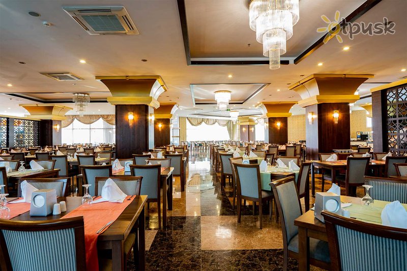 Фото отеля Throne Beach Resort & Spa 5* Сиде Турция бары и рестораны