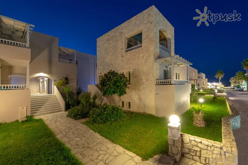 Фото отеля Erato Beach Hotel 3* о. Крит – Ханья Греція екстер'єр та басейни
