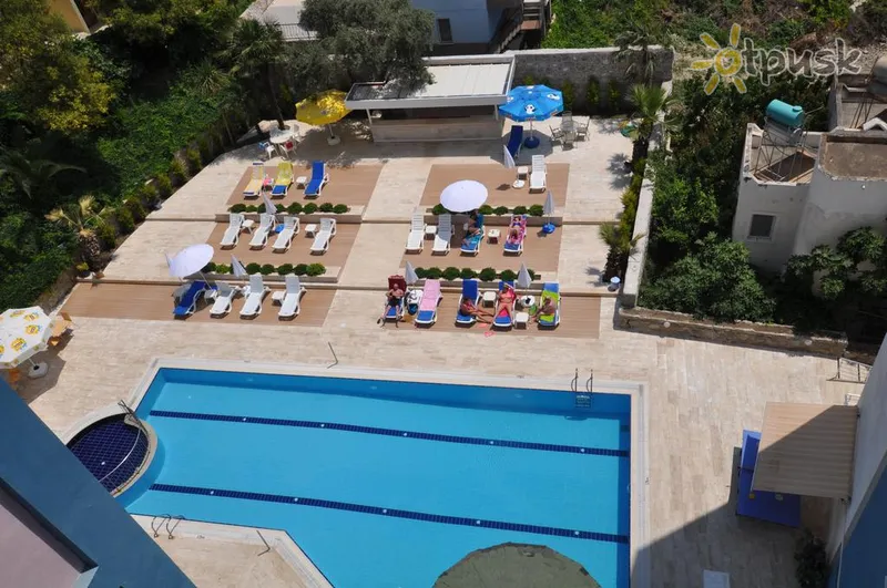 Фото отеля Happy Apartments 3* Кушадаси Туреччина екстер'єр та басейни