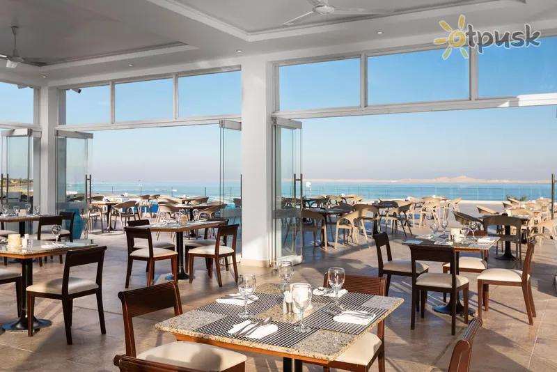 Фото отеля Fun&Sun Family Albatros Palace 5* Šarm eš Šeiha Ēģipte bāri un restorāni