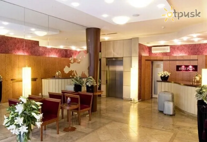 Фото отеля Classic 3* Краков Польша лобби и интерьер
