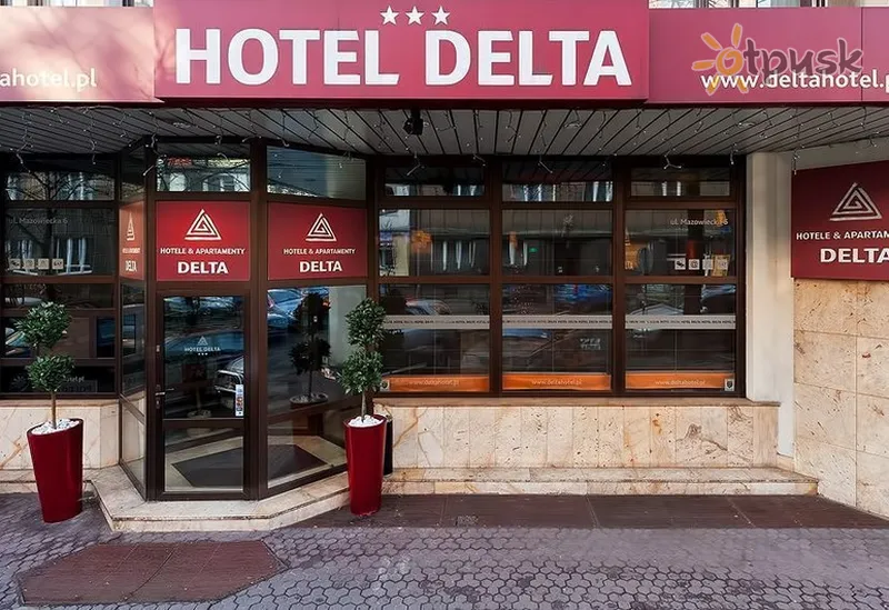 Фото отеля Delta 3* Krakova Polija ārpuse un baseini