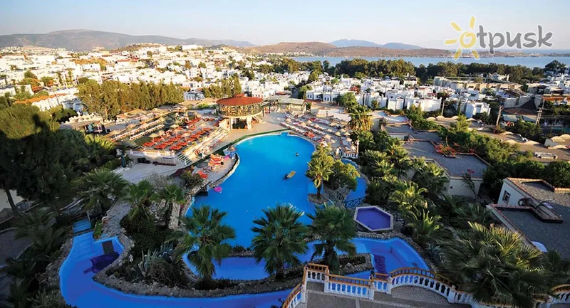 Фото отеля Phoenix Sun Hotel 4* Bodrumas Turkija išorė ir baseinai