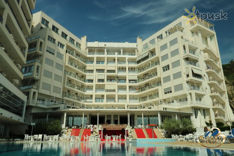 Фото отеля Bleart Hotel 4* Дуррес Албания экстерьер и бассейны