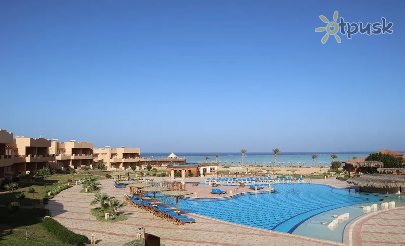 Фото отеля Laguna Beach Nakary Resort 4* Марса Алам Єгипет екстер'єр та басейни