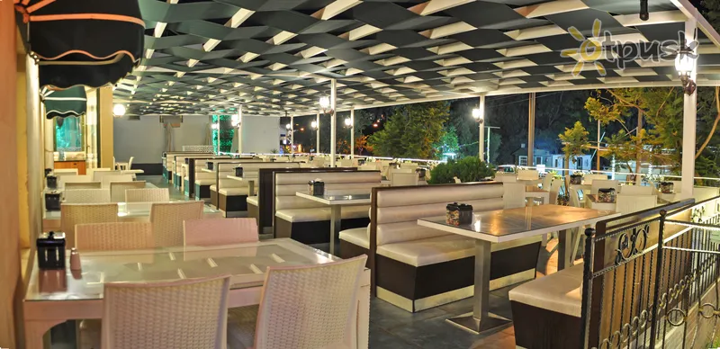 Фото отеля Bleu Nuit Hotel 4* Bodruma Turcija bāri un restorāni