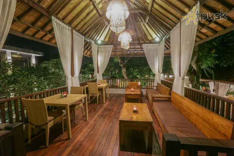Фото отеля Argya Santi Resort 3* Džimbaranas (Balis) Indonezija barai ir restoranai