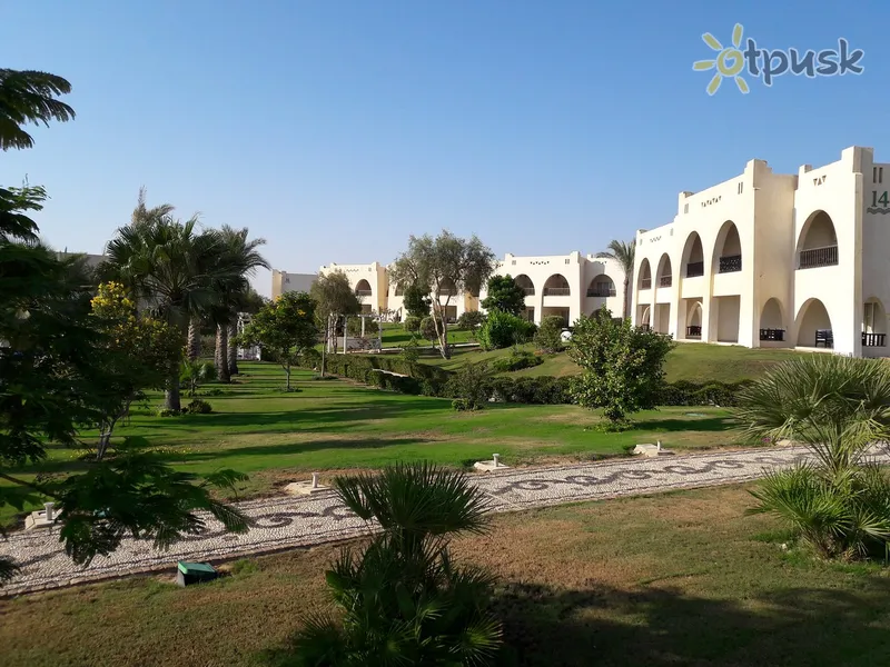 Фото отеля Hilton Marsa Alam Nubian Resort 5* Marsa Alamas Egiptas išorė ir baseinai