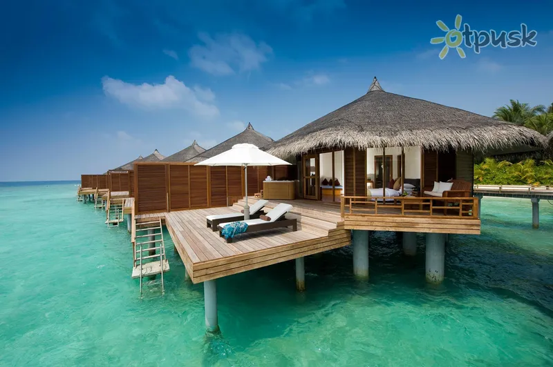 Фото отеля Kuramathi Maldives 4* Арі (Аліфу) Атол Мальдіви екстер'єр та басейни