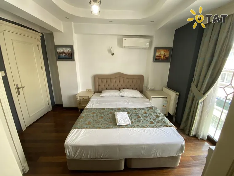 Фото отеля La Petite Maison 3* Стамбул Туреччина номери