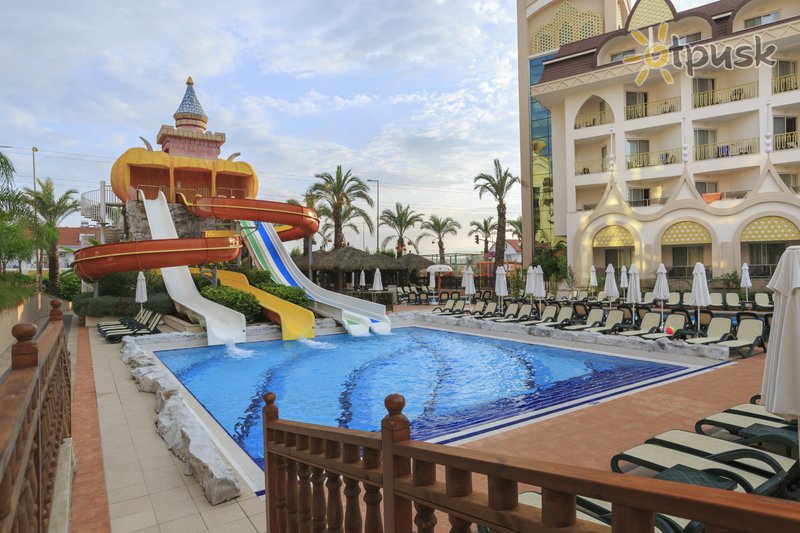 Фото отеля Side Crown Charm Palace Hotel 5* Сиде Турция аквапарк, горки