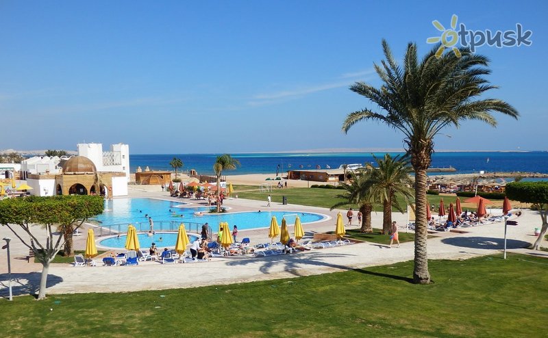 Фото отеля Mercure Hurghada 4* Хургада Египет экстерьер и бассейны