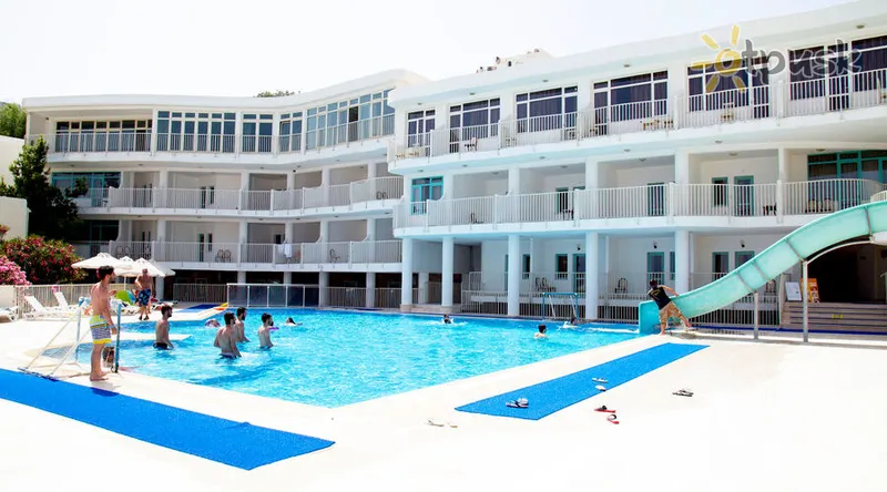 Фото отеля Room Bodrum Hotel 3* Bodrumas Turkija išorė ir baseinai
