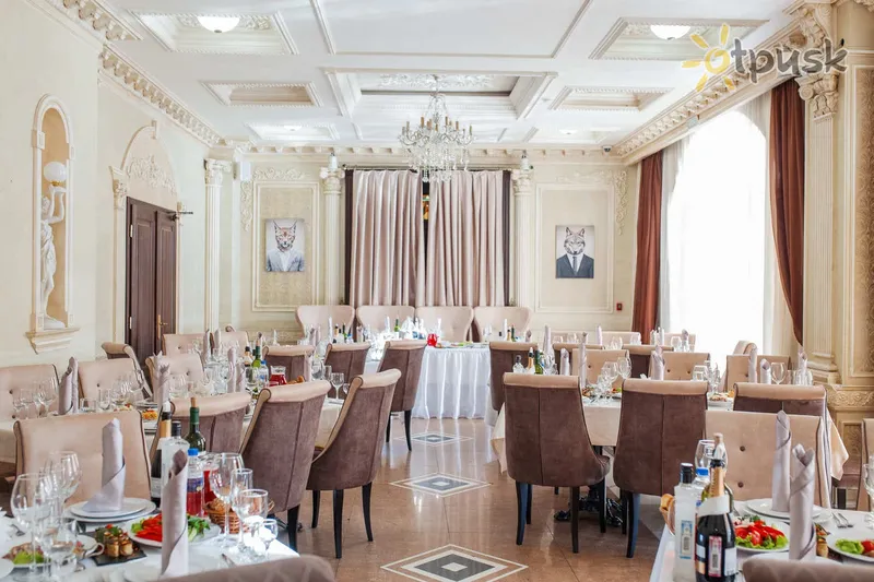 Фото отеля Європа 3* Іркутськ росія бари та ресторани