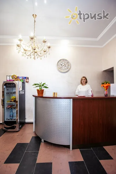 Фото отеля Отель 24 часа 2* Барнаул россия лобби и интерьер