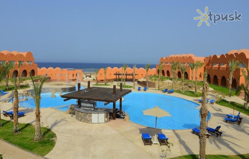 Фото отеля Novotel Marsa Alam 5* Эль Кусейр Египет экстерьер и бассейны
