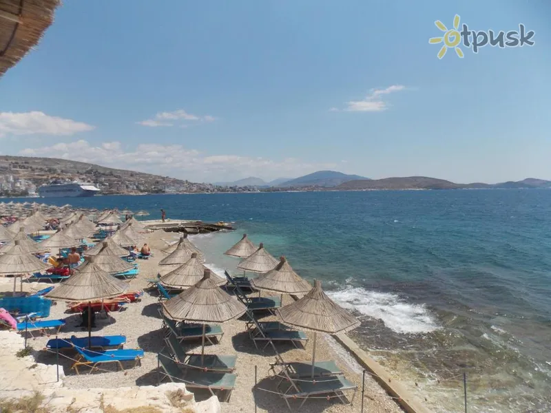 Фото отеля Oceanic Overview Suites 4* Саранда Албанія пляж