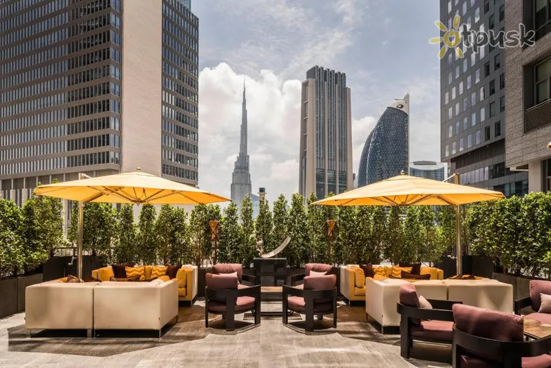 Фото отеля Four Seasons Dubai International Financial Centre 5* Dubaija AAE bāri un restorāni