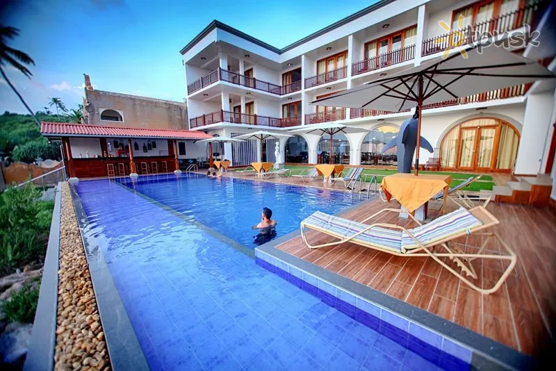 Фото отеля Watergate Resort & Spa 3* Унаватуна Шри-Ланка экстерьер и бассейны