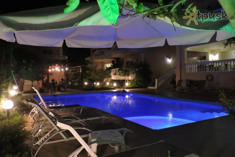 Фото отеля Golden Rose Suites 4* о. Крит – Ханья Греція екстер'єр та басейни