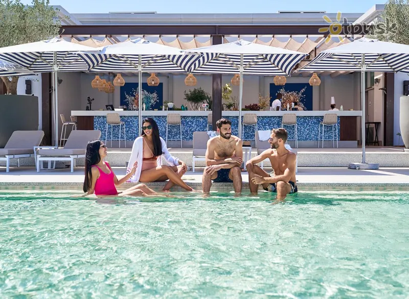Фото отеля Vida Beach Resort Umm Al Quwain 5* Умм Аль-Кувейн ОАЕ екстер'єр та басейни