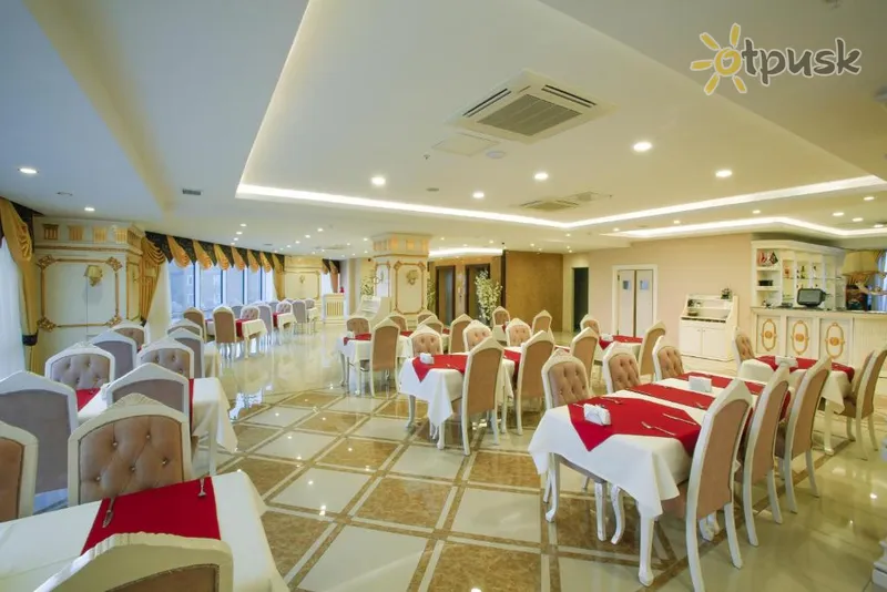 Фото отеля Reis Inn Hotel Istanbul 4* Stambula Turcija bāri un restorāni