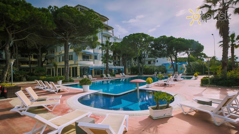 Фото отеля Fafa Premium Resort 4* Дуррес Албания экстерьер и бассейны