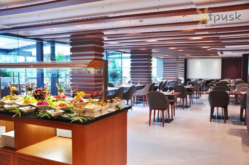 Фото отеля Veyron Hotels & Spa 4* Stambula Turcija bāri un restorāni
