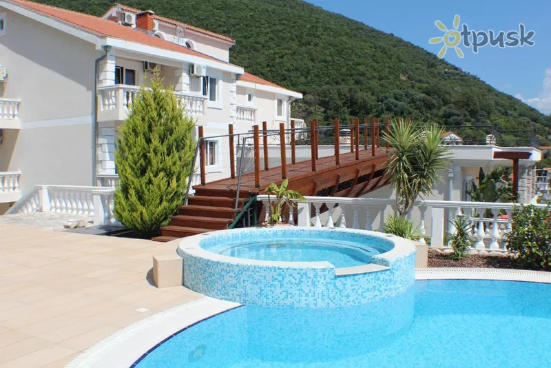 Фото отеля Monte Aria 4* Herceg Novi Juodkalnija išorė ir baseinai
