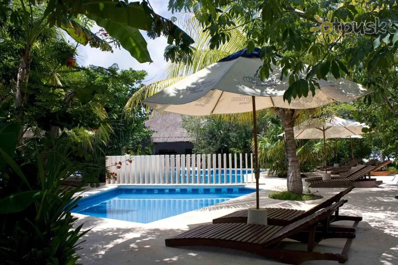 Фото отеля Sotavento Hotel & Yacht Club 3* Канкун Мексика екстер'єр та басейни
