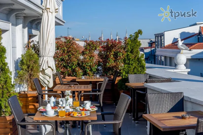 Фото отеля Bizim Hotel 3* Стамбул Туреччина бари та ресторани