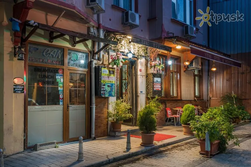 Фото отеля Yeni Hotel & Hostel 1* Стамбул Турция экстерьер и бассейны