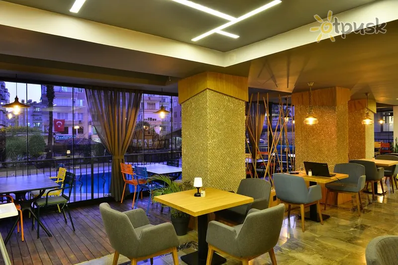 Фото отеля Prince Hotel 3* Аланія Туреччина бари та ресторани